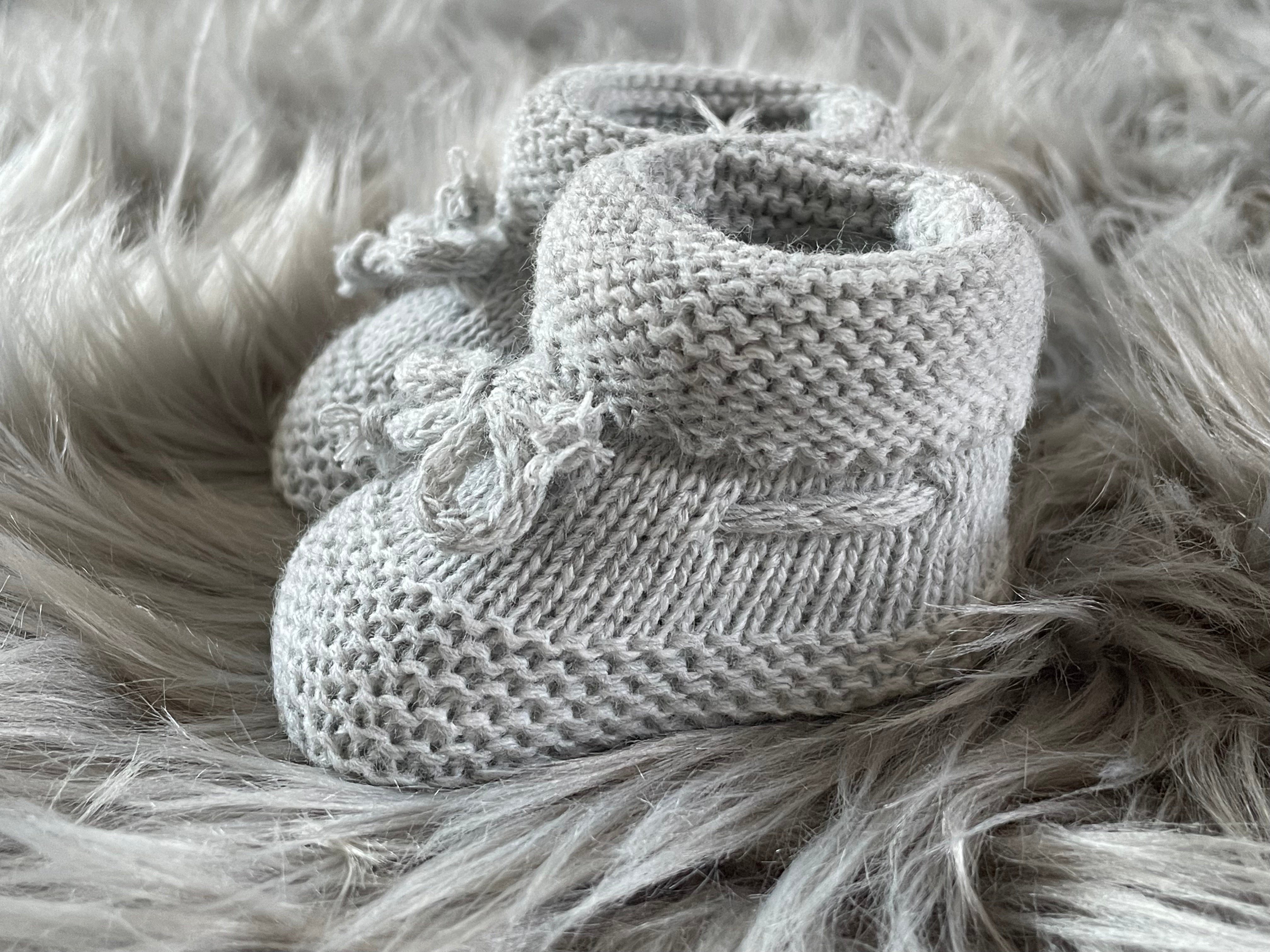 Grey Knitted Tie Up Newborn Baby Booties