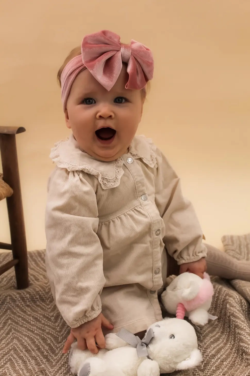 pink velvet baby girls headband 