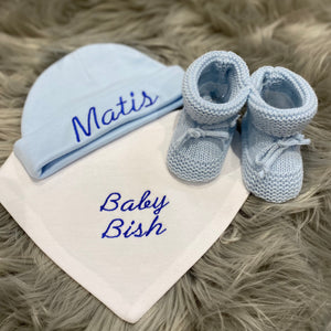 newborn bib hat and booties set