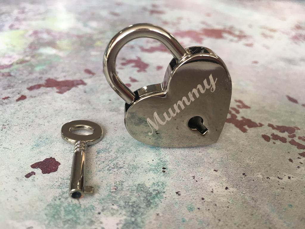 Personalised "Mummy" Heart Lovelock Keyring