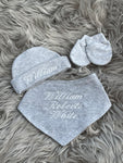 newborn baby hat mitts and bib gift set