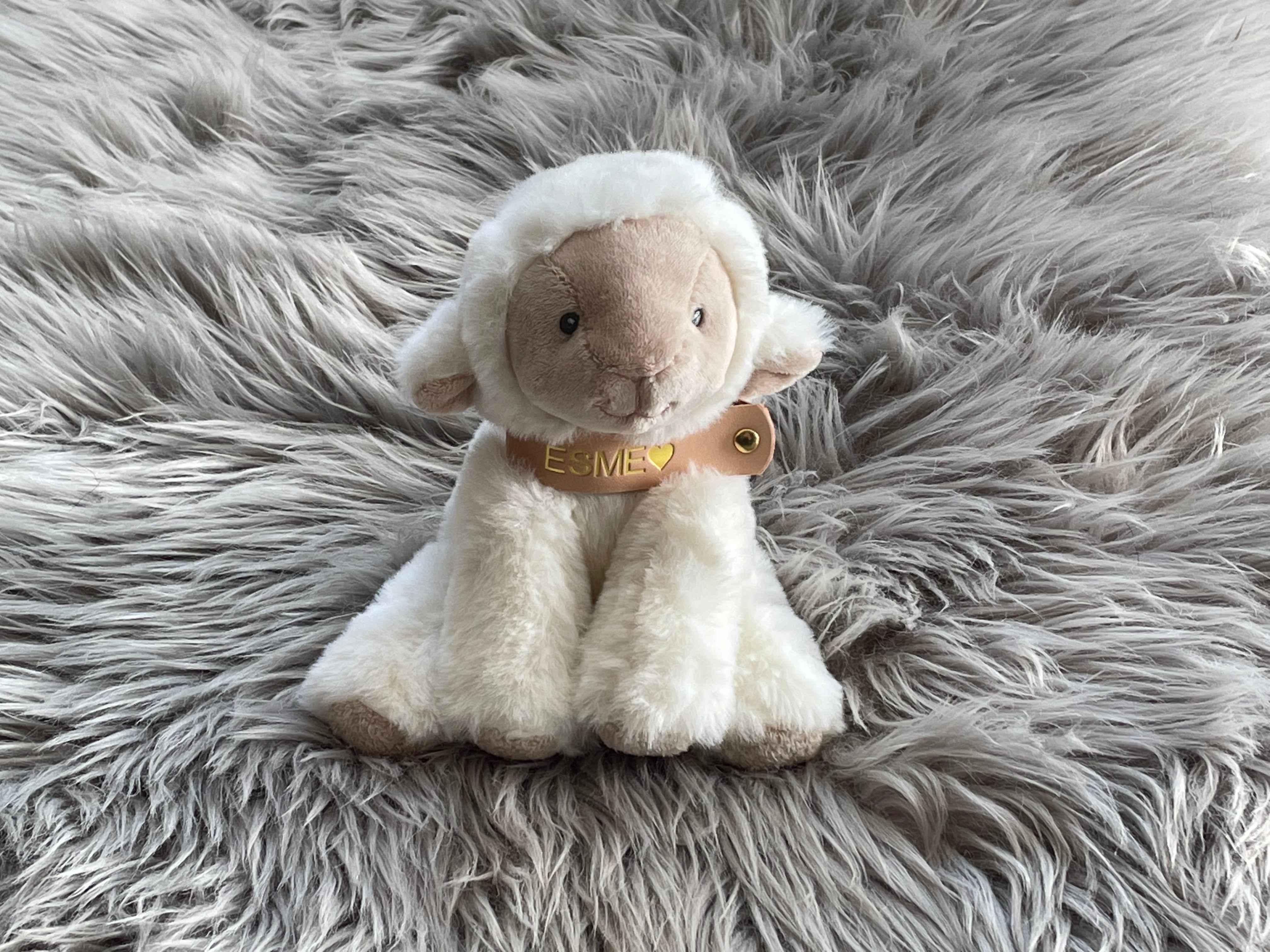 Huggy lamb soft toy with name
