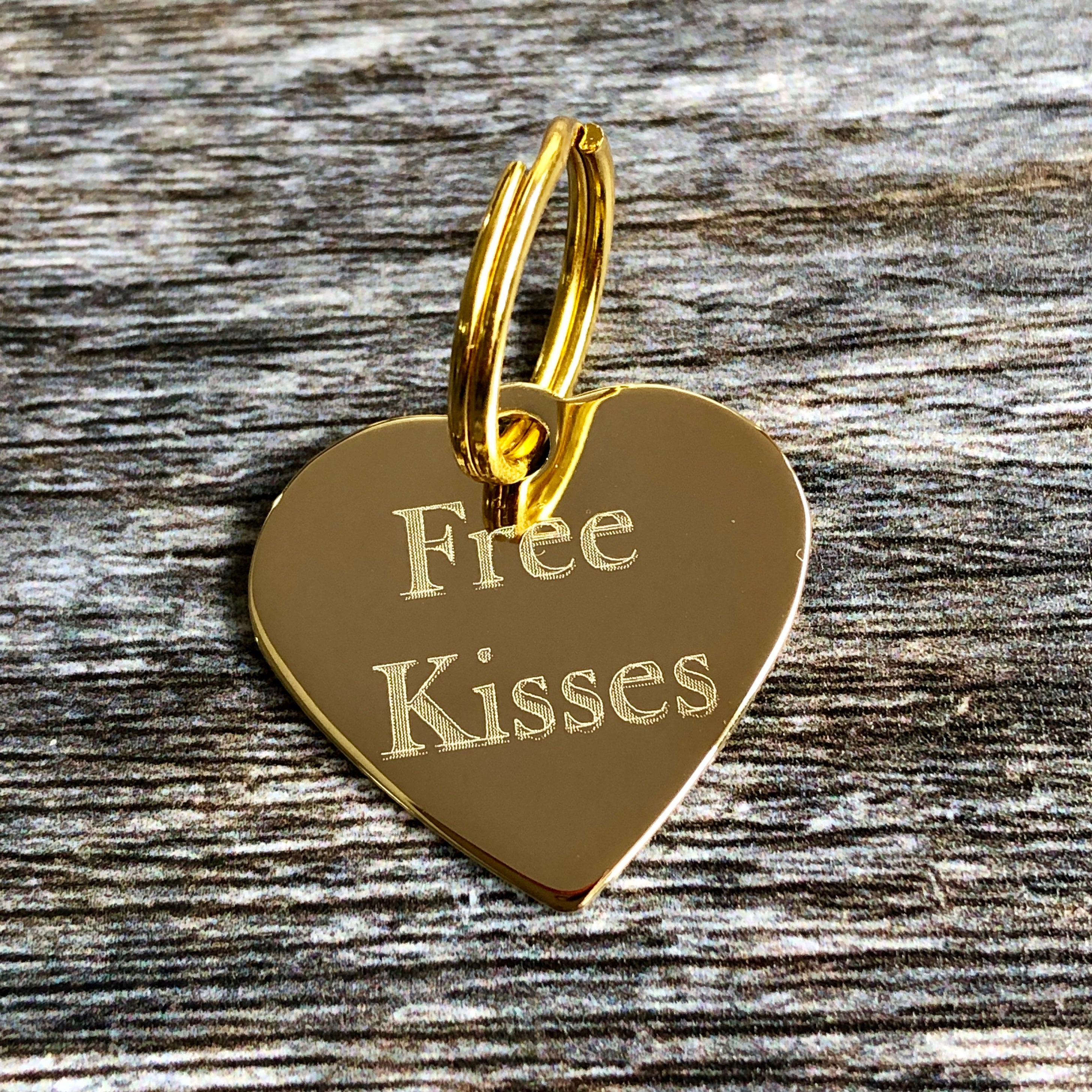 free kisses dog tag